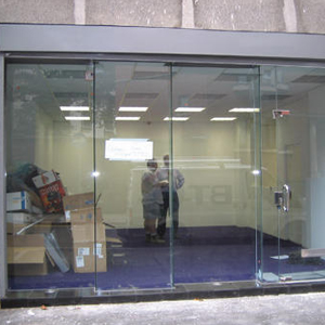 shop front door repair West Lealman